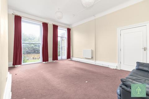 186 Chase Side, London, N14 5HN