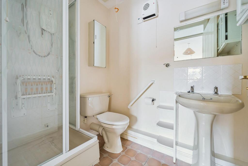 Ensuite