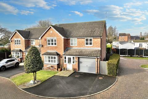 4 bedroom detached house for sale, Boothstone Gardens, Yarnfield, ST15