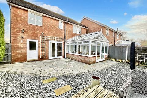 4 bedroom detached house for sale, Boothstone Gardens, Yarnfield, ST15