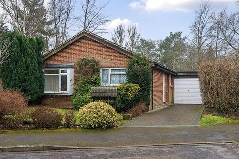 3 bedroom detached bungalow for sale, WOKING