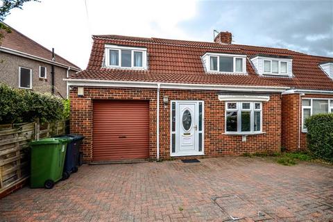 3 bedroom semi-detached house for sale, Beechwood Gardens, Lobley Hill