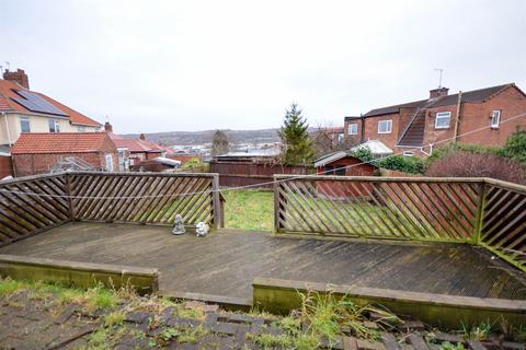 3 bedroom semi-detached house for sale, Beechwood Gardens, Lobley Hill