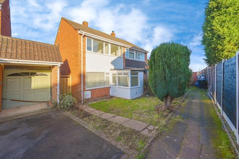 3 bedroom semi-detached house for sale, Torc Avenue, Tamworth