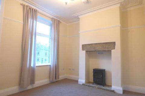 4 bedroom terraced house to rent, Marion Street, Bingley