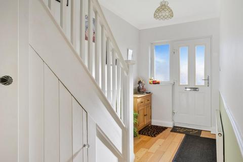 3 bedroom semi-detached house for sale, Warren Road, Banstead