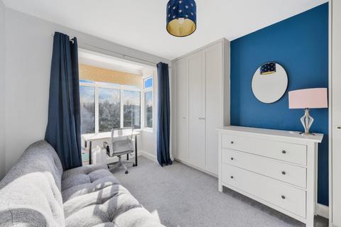 136 Warren Road, Banstead, SM7 1LB