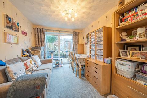 3 bedroom semi-detached house for sale, Holmwood Avenue, Leeds