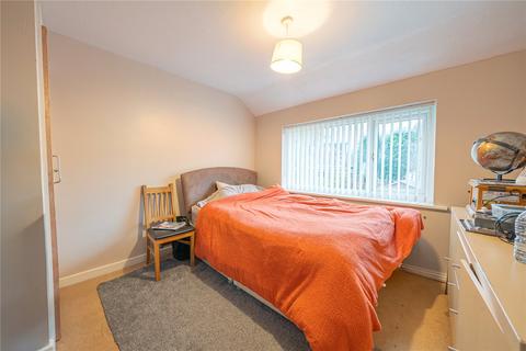 3 bedroom semi-detached house for sale, Holmwood Avenue, Leeds