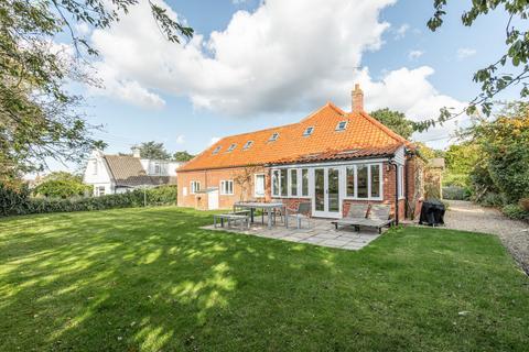 5 bedroom detached house for sale, Blakeney