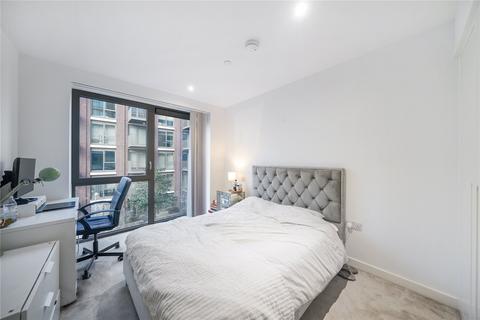 2 bedroom apartment for sale, Pendant Court, Royal Wharf, 36 Royal Crest Ave, London, E16