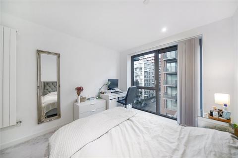 2 bedroom apartment for sale, Pendant Court, Royal Wharf, 36 Royal Crest Ave, London, E16