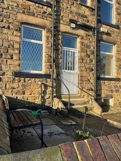 2 bedroom terraced house to rent, Fountain Street, Morley LS27