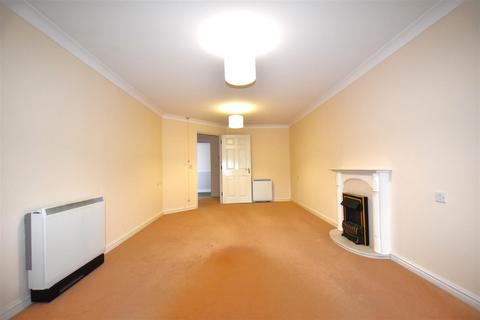 1 bedroom retirement property for sale, Ashingdon Road, Rochford