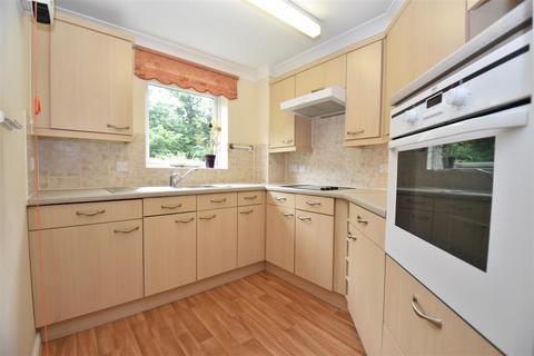 1 bedroom retirement property for sale, Ashingdon Road, Rochford