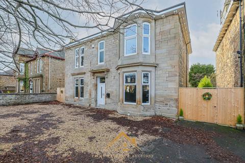 4 bedroom detached house for sale, Bo'ness Road, Grangemouth FK3