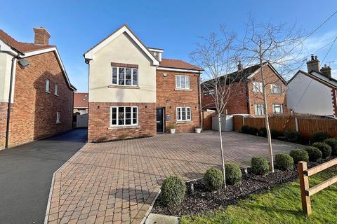 5 bedroom detached house for sale, Church Road, Westoning, Bedford, Bedfordshire, MK45