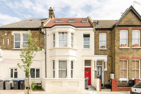 3 bedroom terraced house to rent, Charlton Road, Harlesden, London, NW10