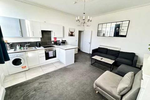 1 bedroom apartment to rent, Norfolk Terrace, Flat 17, Brighton