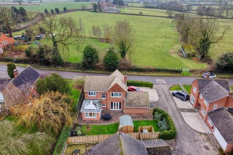 4 bedroom detached house for sale, Glebe Close, Long Lane Village, Ashbourne