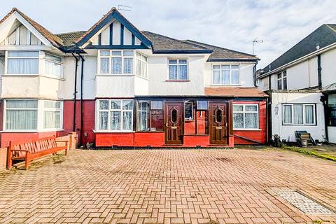 3 bedroom semi-detached house for sale, Hendon Way, London, NW2