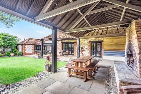 5 bedroom barn conversion for sale, Manor Court, Holme Next The Sea, PE36