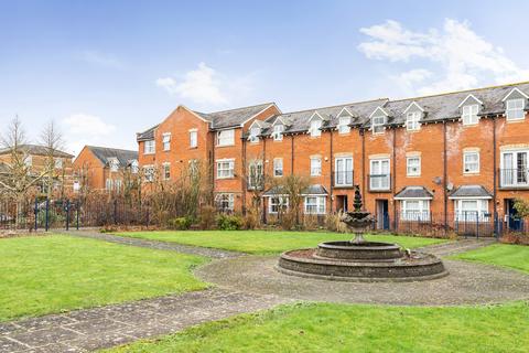 3 bedroom terraced house for sale, Gardeners Place, Chartham, Canterbury, Kent, CT4