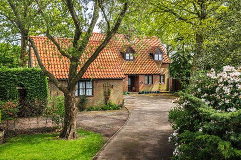 4 bedroom detached house for sale, Downham Road, Watlington