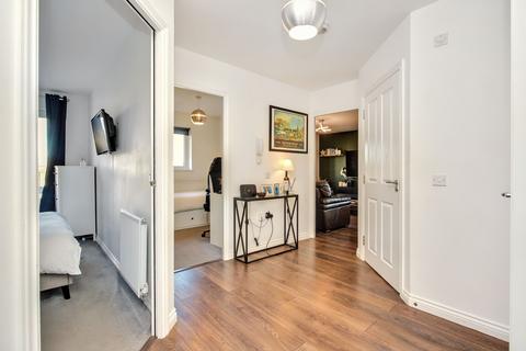 13l Auld Coal Gardens, Bonnyrigg, EH19 3QW