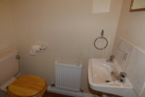 2 bedroom house to rent, Ripon Close, Bracebridge Heath, Lincoln