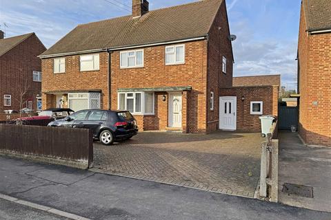 3 bedroom semi-detached house for sale, Lincoln Road, Stamford