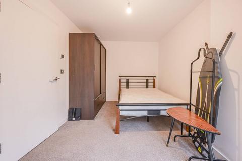 Flat 1, Eden Apartments 3 Glengarnock Avenue, London, E14 3ER