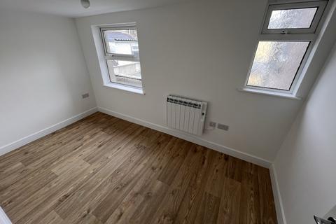 1 bedroom flat to rent, Water Street, Carmarthen, Carmarthenshire