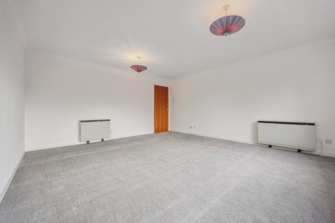 2 bedroom flat to rent, Mansionhouse Gardens, Flat 1-3, Shawlands , Glasgow, G41 3DP