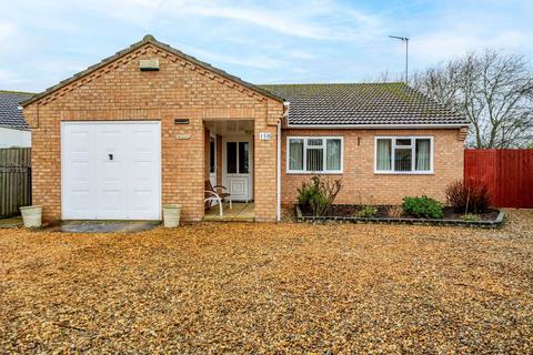 3 bedroom detached bungalow for sale, Overstone Drive, Coldham