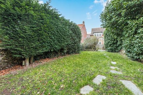 10 Burnham Road, North Creake, Fakenham, NR21 9JR