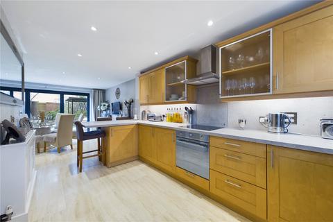 70 Gloucester Avenue, Shinfield, Reading, RG2 9GA
