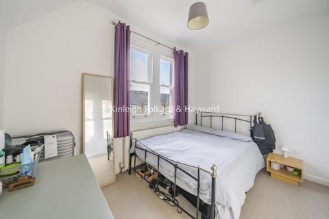 2 bedroom house to rent, Derinton Road Tooting SW17