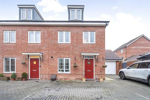 3 bedroom semi-detached house for sale, Woodley, Reading, Berkshire