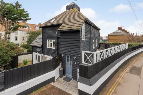 5 bedroom house for sale, Island Wall, Whitstable CT5