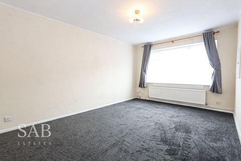 2 bedroom property to rent, Garden Close, Northolt, UB5