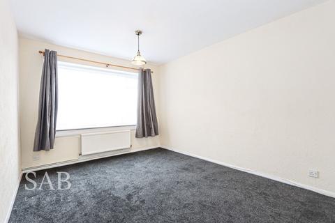 2 bedroom property to rent, Garden Close, Northolt, UB5