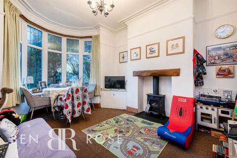 3 bedroom terraced house for sale, Towngate, Leyland