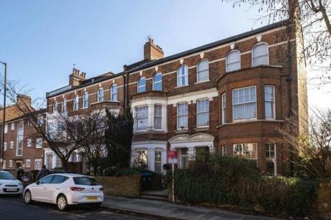 Studio to rent, Iverson Road, West Hampstead, London, NW6