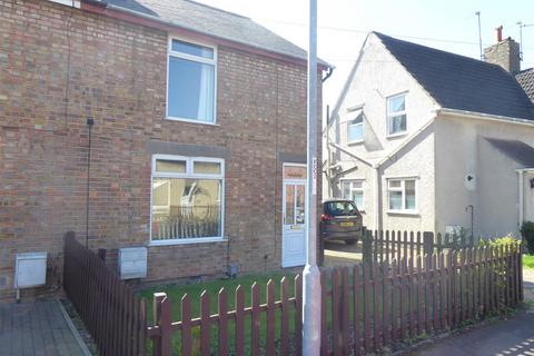 3 bedroom semi-detached house to rent, New Road, Eye, Peterborough