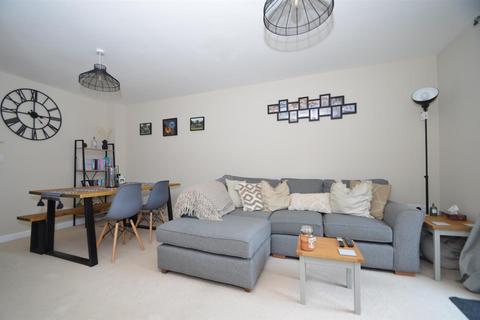 25 Avocet Grove, Soham, Ely, CB7 5GN