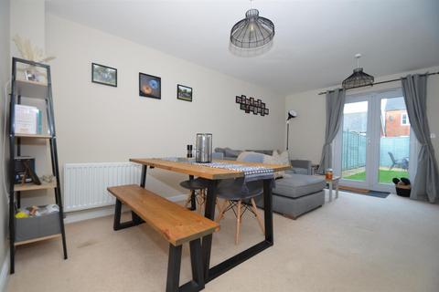 25 Avocet Grove, Soham, Ely, CB7 5GN