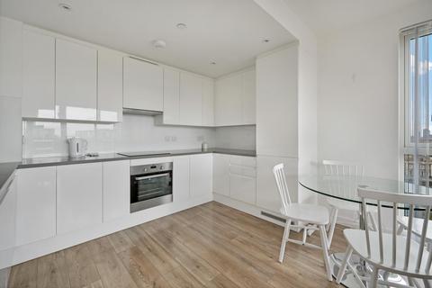 1 bedroom apartment for sale, Charles Darwin House, Newham, E16