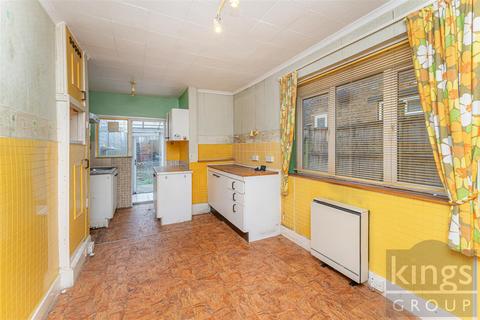 3 bedroom terraced house for sale, Millais Road, Enfield