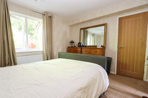 54 Garnon Mead, Coopersale, Epping, CM16 7RW